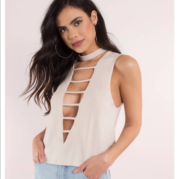 Tobi Tops - Tobi Lace Up Crop Top